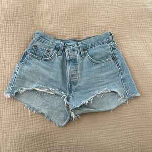 501® ORIGINAL FIT HIGH RISE WOMEN'S SHORTS